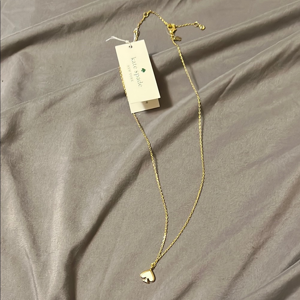 Kate Spade Spade Pendant Necklace 65$